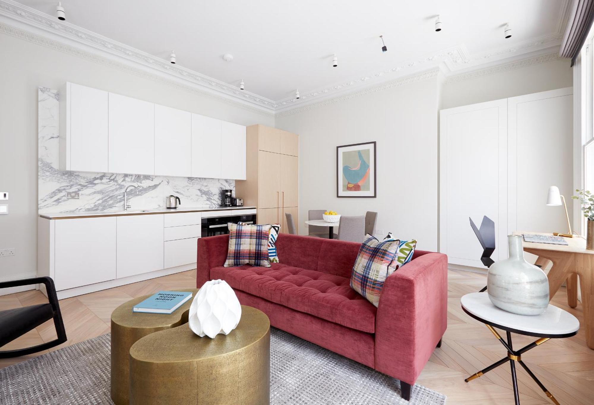Sonder King Street Aparthotel Лондон Екстериор снимка